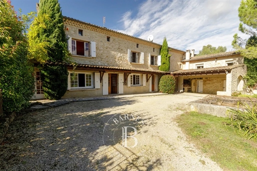 Drôme - Charming farmhouse of 260m2 - 5 bedrooms - garden of 7378m2 - Swimming pool
