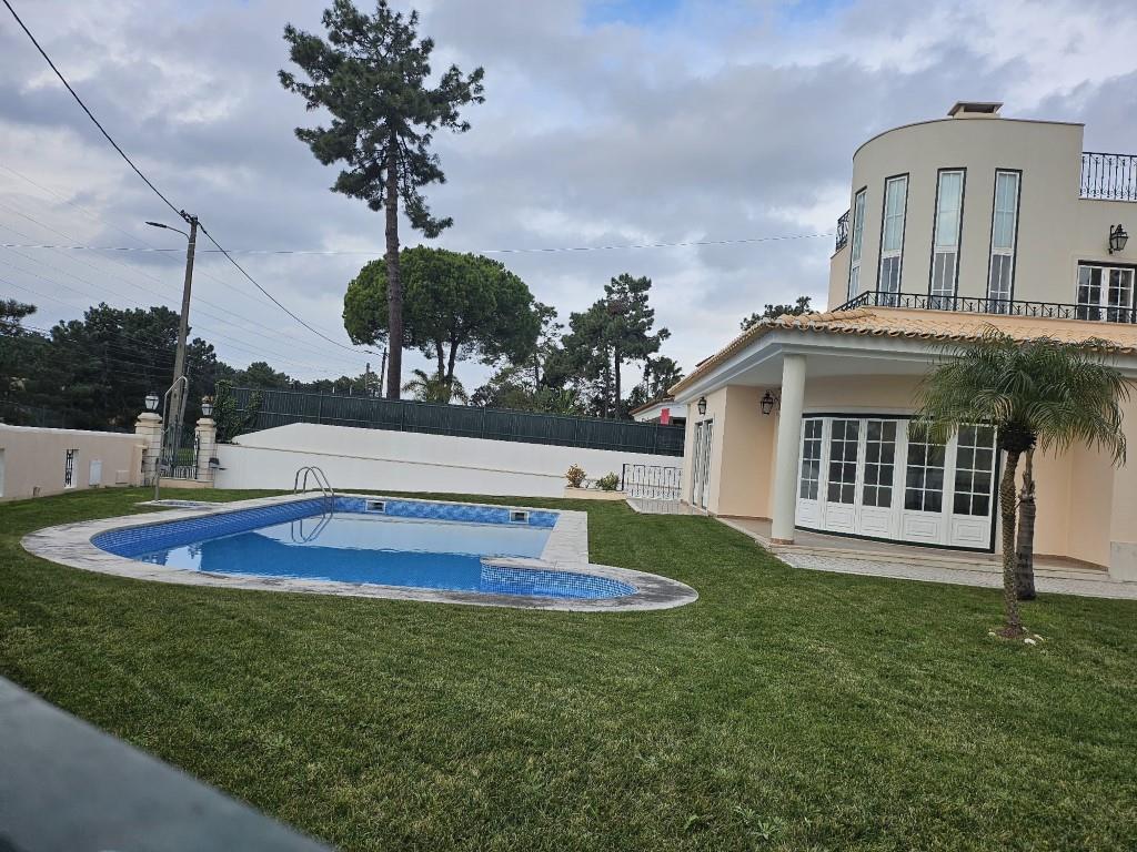 Luxury 7 bedroom villa with pool in Verdizela