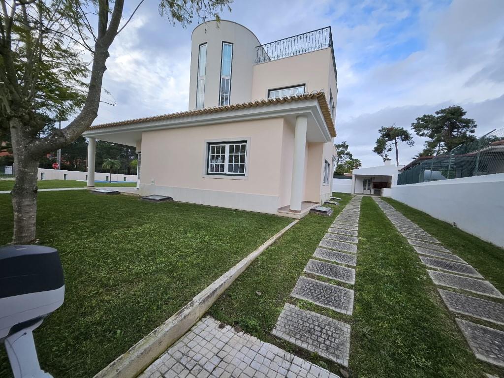 Luxury 7 bedroom villa with pool in Verdizela