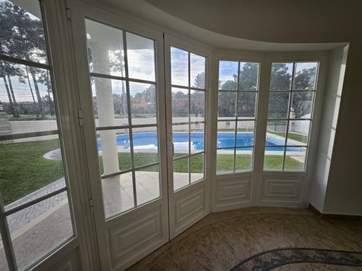 Luxury 7 bedroom villa with pool in Verdizela