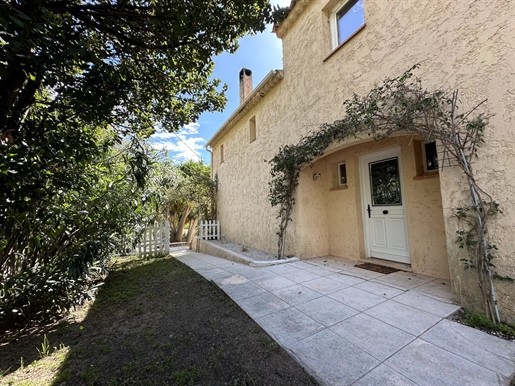 Villa Provençaalse - 9 Elementen - Piscine - Jardin - Dubbele Garage