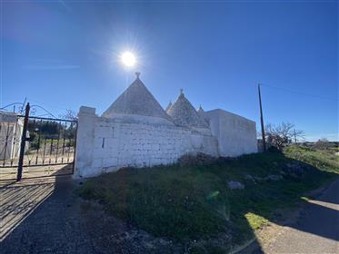 Trulli and lamie with building land
