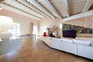 Penthouse de luxe Spoleto - Tzfo 
