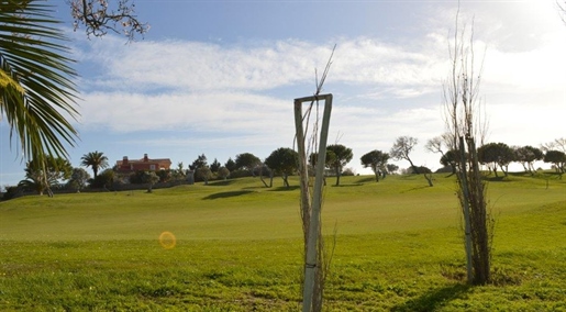 Stunning views plot for sale by the golf course in Boavista - Lagos
