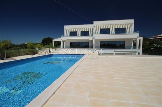 Amazing villa moderne, vue fantastique sur la mer, à vendre en Algarve