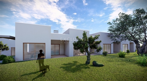 Investering - Perceel voor de ontwikkeling van 18 eigendommen, te koop in Carvoeiro, Algarve