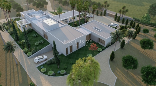 4 ha of Land bij Vale do Lobo met project voor een groot huis met zwembad, te koop Algarve