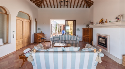 Impressive country estate for sale near Moncarapacho, East Algarve