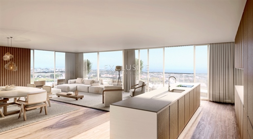 Fantastique villa de 4 chambres au dernier étage d'un complexe de luxe à vendre Carvoeiro, Algarve