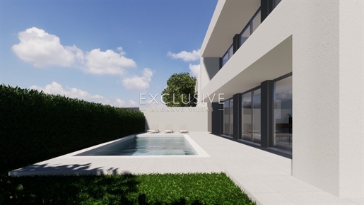 Contemporary house, 4bedroom with swimming pool, for sale Ferragudo, Algarve