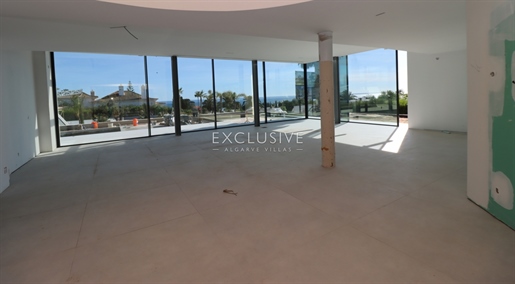 Atemberaubende moderne Villa mit tollem Meerblick, zu verkaufen Carvoeiro, Algarve