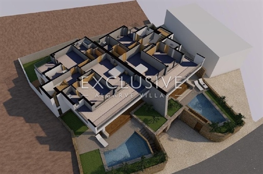 Moderne geschakelde villa met 3 slaapkamers en zwembad, te koop Sta Barbara de Nexe, Algarve