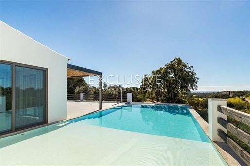 Zeitgenössische Design-Villa mit atemberaubendem Blick auf die Küste zu verkaufen Porches, Algarve