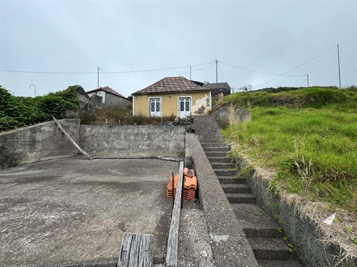 2 bedroom villa located in a rural area, in Canhas, Municipality of Ponta do Sol.