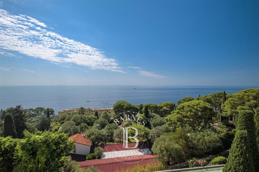 Cap-D'ail - 2 Bedrooms Apartment With Panoramic Sea View