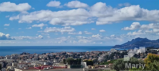 Le Cannet Village - Panoramisch uitzicht op zee