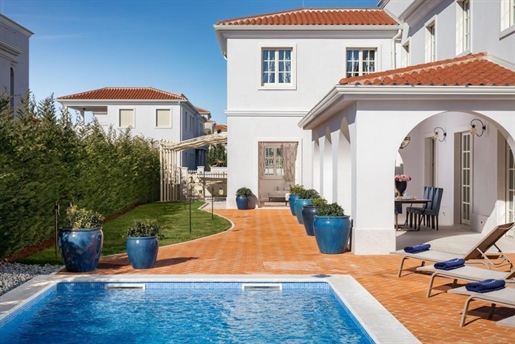 Magnificent villa in Porec area in a luxury condonimium 1 km from the sea