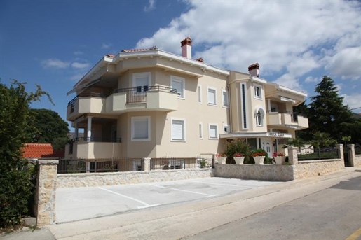 Apart-House only 50 meters from the sea in Diklo