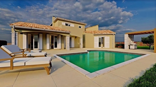 Villa with swimming pool in Buje