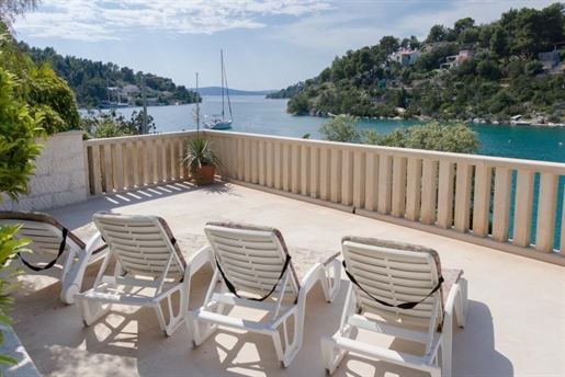 Exceptional 1st line opportunity on Brac island with multiple private mooring places in front of the
