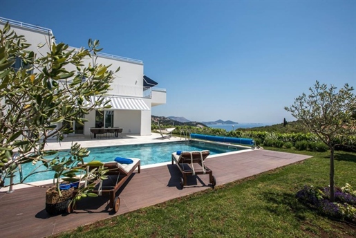 Fantastische moderne Villa mit Meerblick am Stadtrand von Dubrovnik