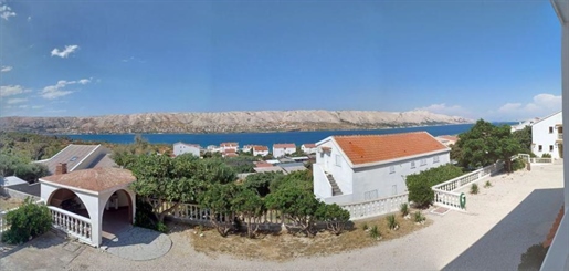 Apart-House with 7 apartments 200 meters from the sea on Pag