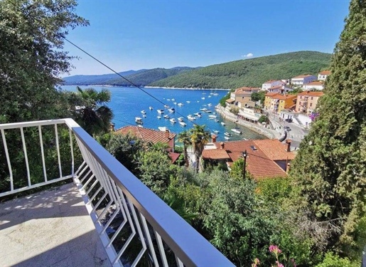 Detached house second row to the sea in popular touristic Rabac
