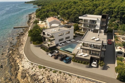 Letzte Wohnung in wunderschöner neuer Residenz am Meer in Sucuraj - Penthouse zu verkaufen!