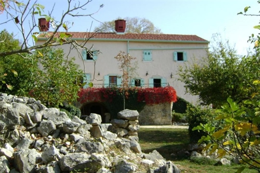 Old stone house on a large land plot, Krk