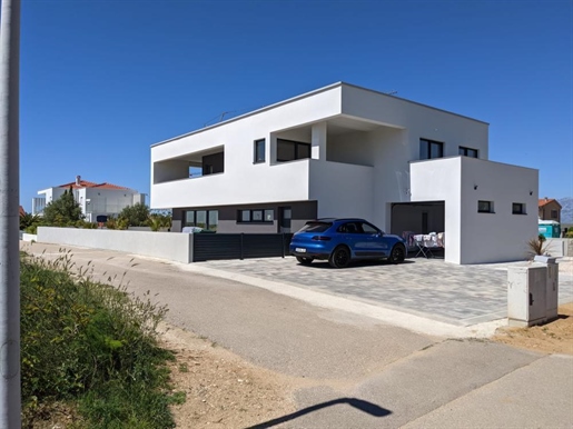 Modern villa with a swimming pool near Zadar just 120 meters from the sea