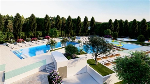 Luxurious three-bedroom apartment in a 5 resort near the sea in Zadar area with min 4% year yield
