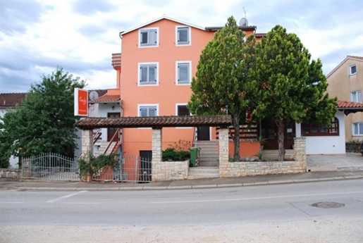 Apart hotel with sea views in 5 tourist destination of Rovinj
