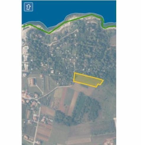 Seltenes Grundstück zum Verkauf in Crveni Vrh in unmittelbarer Nähe zu den 5 -Sterne-Resorts Petram