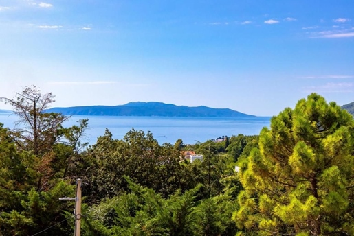 Apartment in Ičići, Opatija, with great sea view, for sale