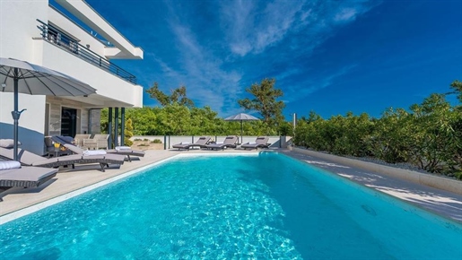 Fantastische moderne Villa in der Gegend von Privlaka mit SPA-Oase, Whirlpool und Swimmingpool