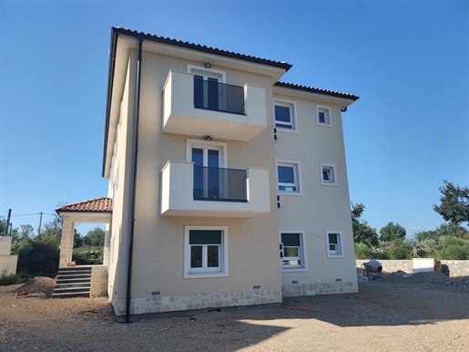 Two new apartments for sale in Malinska-Dubašnica, with sea views