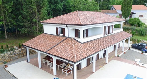 Villa with pool in Liganj, Lovran, for sale