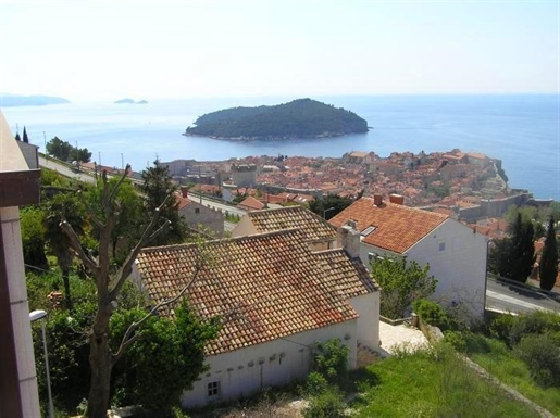 Роскошная квартира в Дубровнике с великолепным видом на море и Старый город