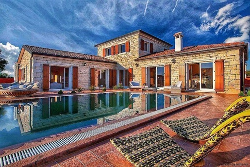 Gorgeous villa in Svetvinčenat, middle Istria