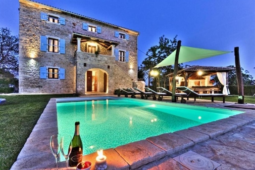 Wonderful home in Umag, stone beauty with swimming pool