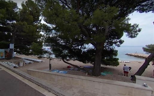 Tourist property for sale in Makarska just 100 meters from the beach