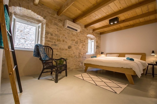 Amazingly renovated stone house in old Medieval town Trogir