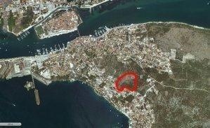 Land plot on Ciovo (Balan) just 100 meters from the sea with wonderful views