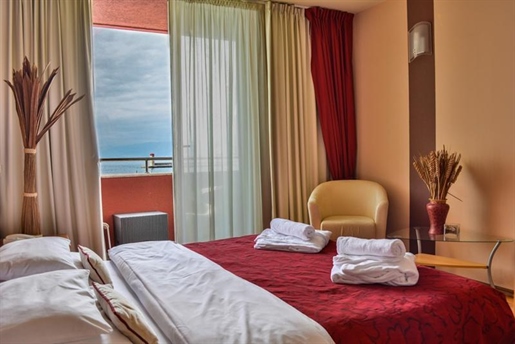 Erstklassiges Hotel in der Gegend von Velebit zu verkaufen!