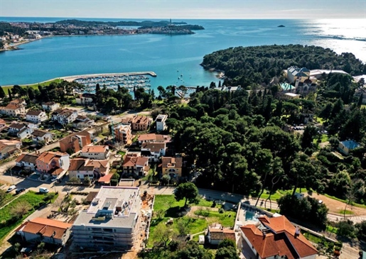 Apartment house, 200 m from the sea, in beautiful Rovinj