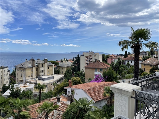 Large apartment in an Austro-Hungarian villa in Opatija with parking and terrace, for sale