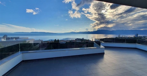 Luxusvilla in Kostrena mit Panoramablick auf das Meer