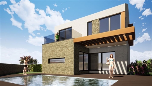New villa under construction in Vrsar area, just 2,7 km from the sea