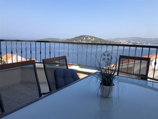 Tourist property with 4 apartments in Razanj, for sale