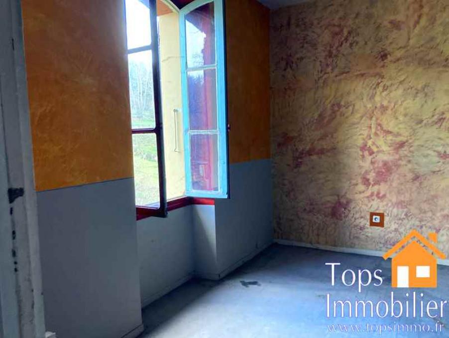 Apartment to renovate